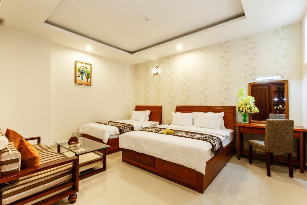 Long Bao Chau Hotel Thu Dau Mot Kültér fotó