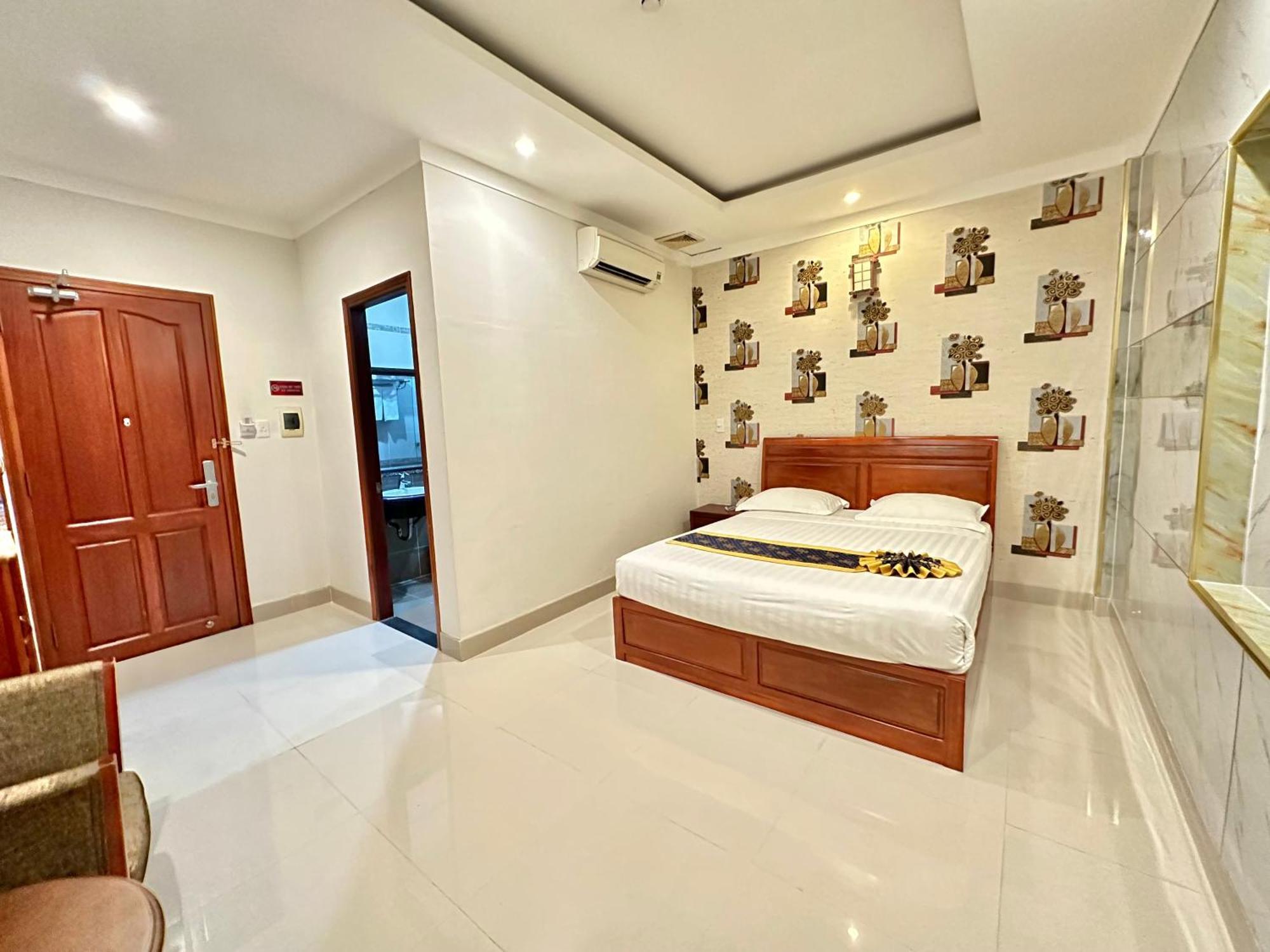 Long Bao Chau Hotel Thu Dau Mot Kültér fotó