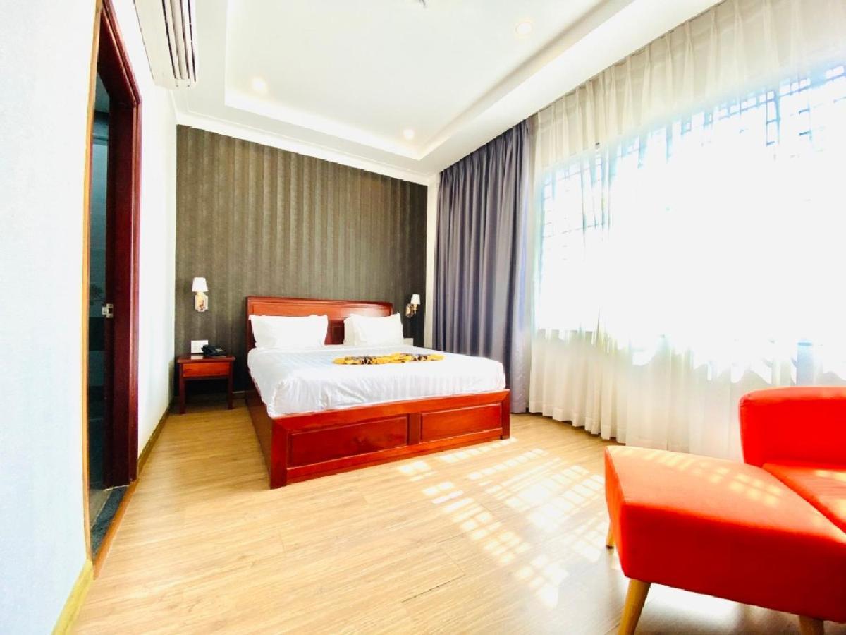 Long Bao Chau Hotel Thu Dau Mot Kültér fotó